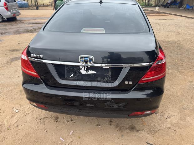 Geely Emgrand EC7 2017 Black