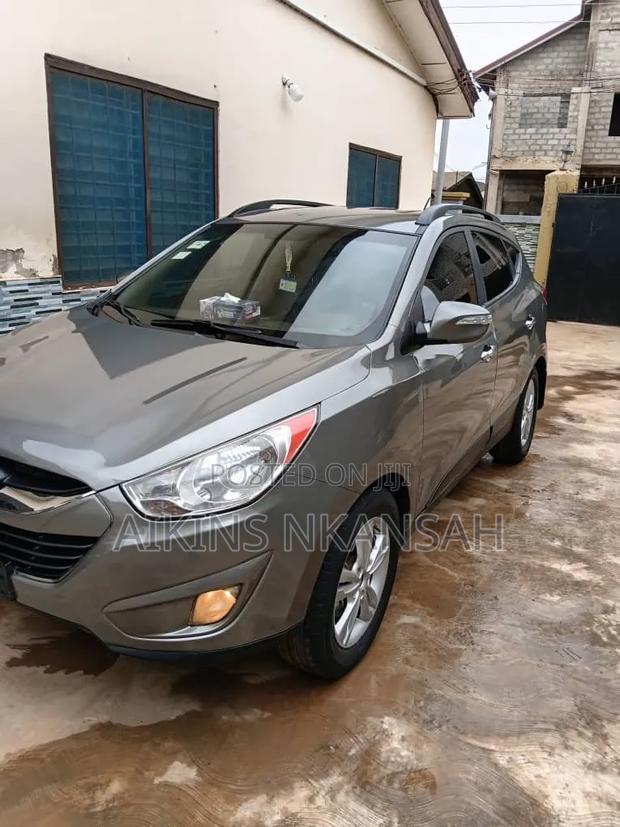 Hyundai Tucson 2014 Silver