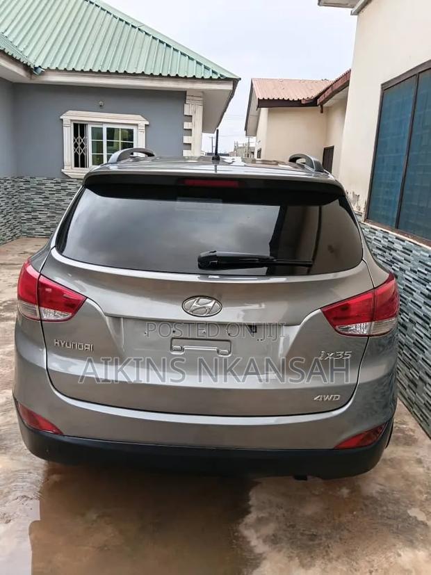 Hyundai Tucson 2014 Silver