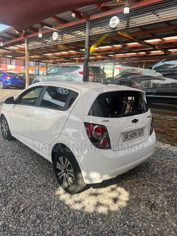 Chevrolet Sonic 2014 White