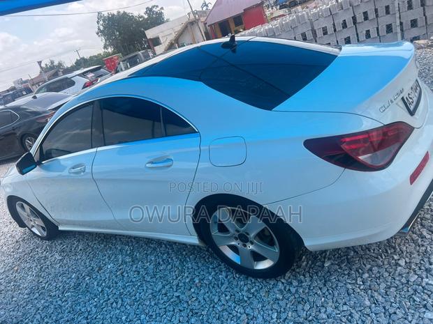 Mercedes-Benz C250 2015 White