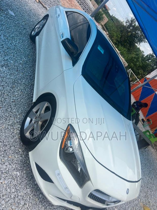 Mercedes-Benz C250 2015 White