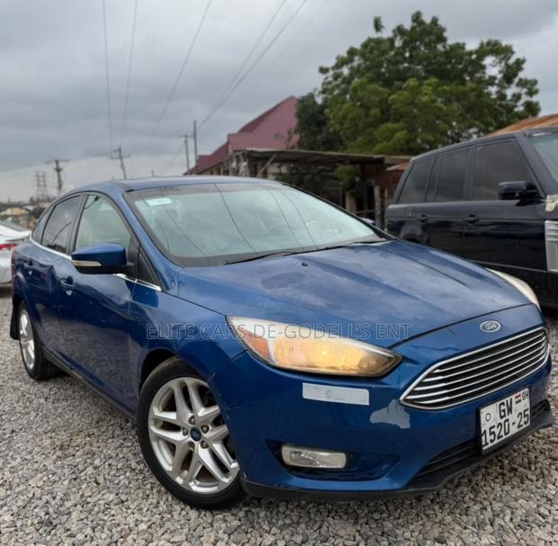 Ford Focus 2018 Blue