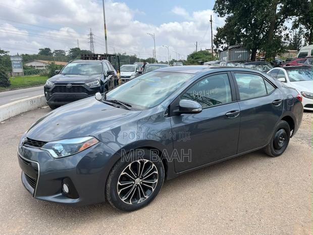 Toyota Corolla S Premium 4dr Sedan (1.8L 4cyl CVT) 2016 Gray