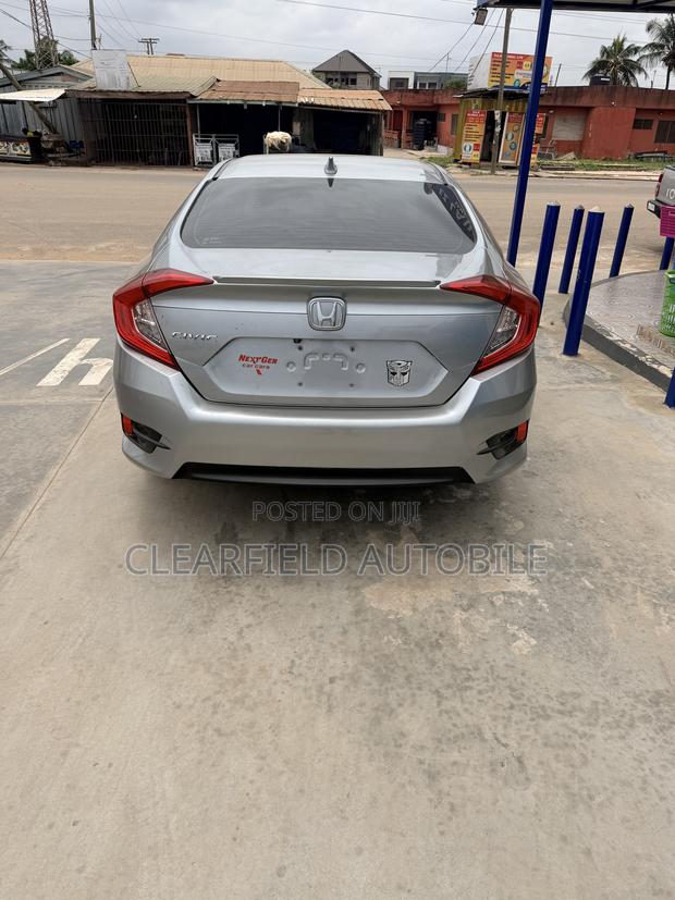 Honda Civic EX-L 4dr Sedan (1.5L 4cyl) 2016 Silver
