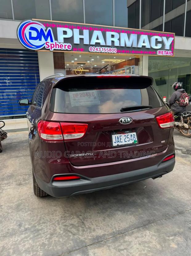 Kia Sorento 4dr SUV 2016 Black