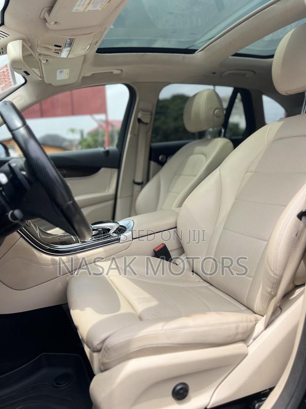 Mercedes-Benz GLC-Class 2017 Black