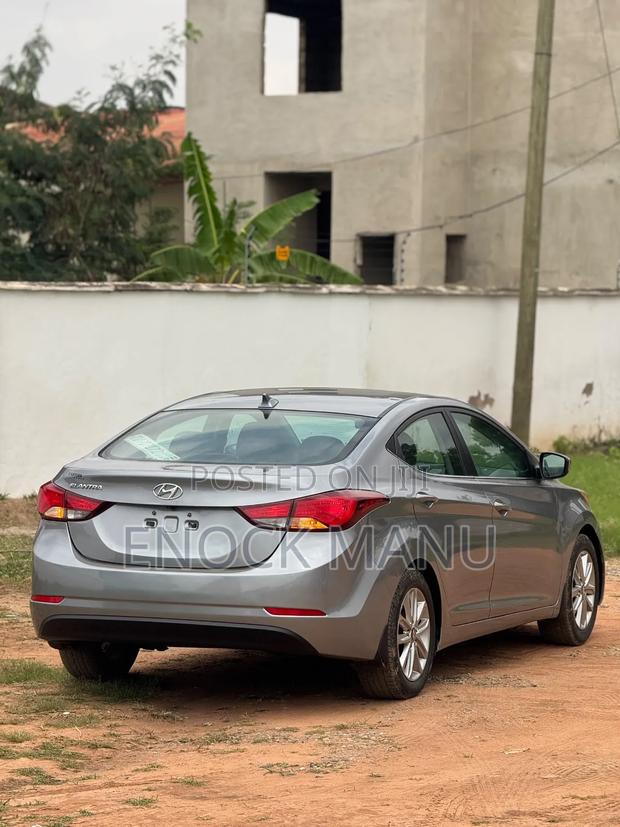 Hyundai Elantra 2015 Gray