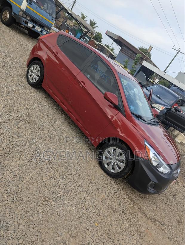 Hyundai Accent 2017 Red