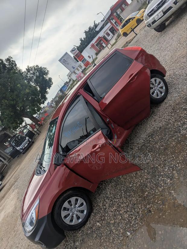Hyundai Accent 2017 Red