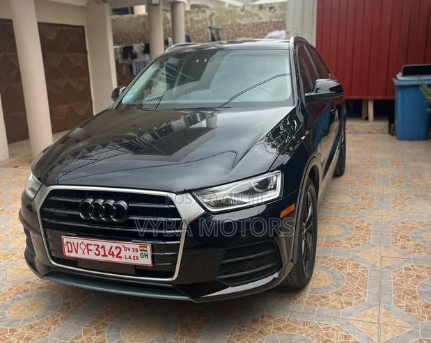 Audi Q3 2017 Black
