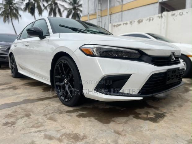 Honda Civic EX-L CVT 2024 White