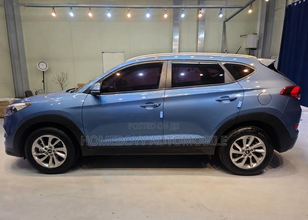 Hyundai Tucson 2017 Blue