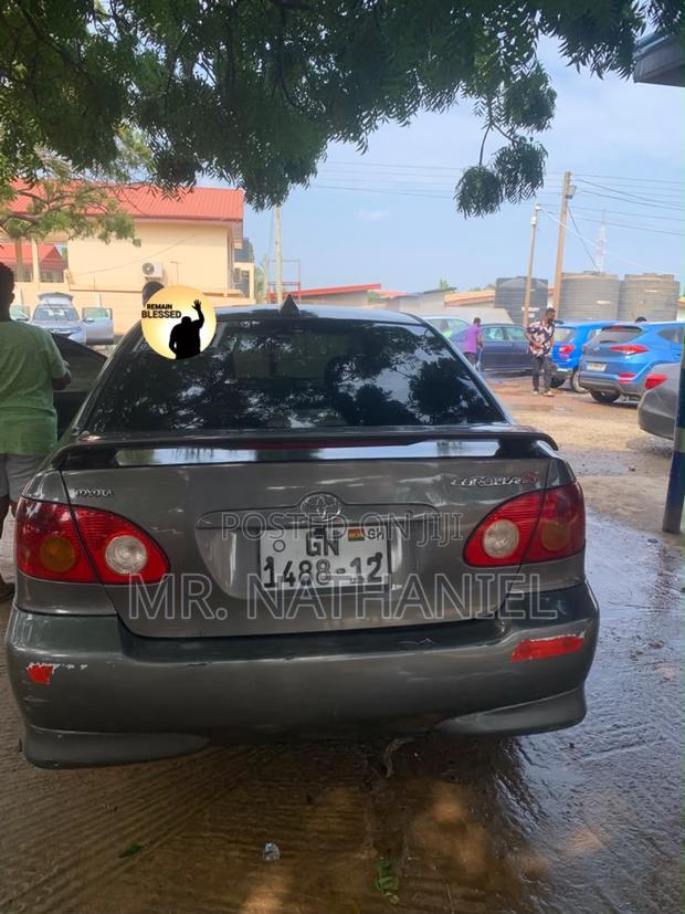 Toyota Corolla 2009 Gray