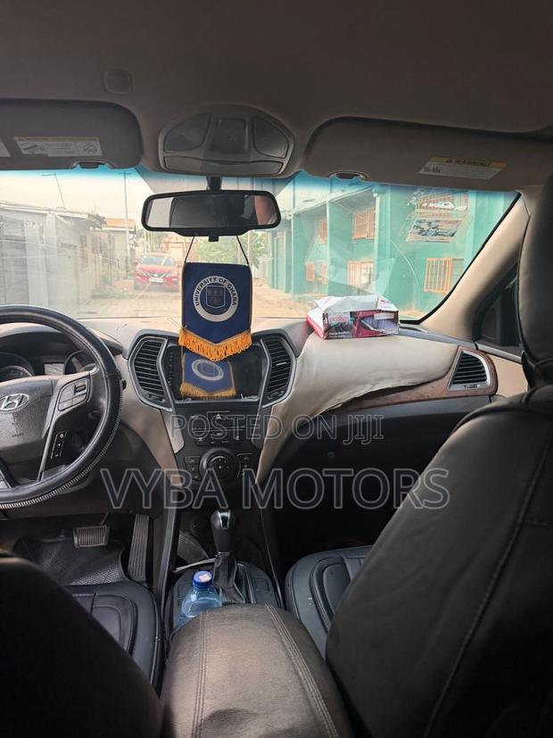 Hyundai Santa Fe 2014 White