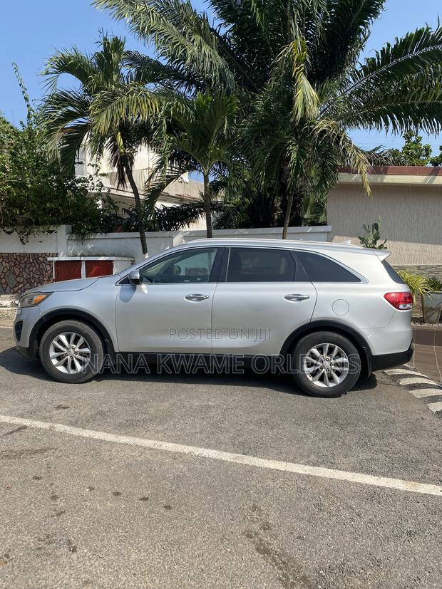 Kia Sorento LX 4dr SUV (2.4L 4cyl 6A) 2015 Gray
