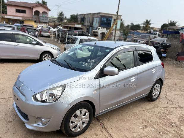 Mitsubishi Mirage 2012 Silver