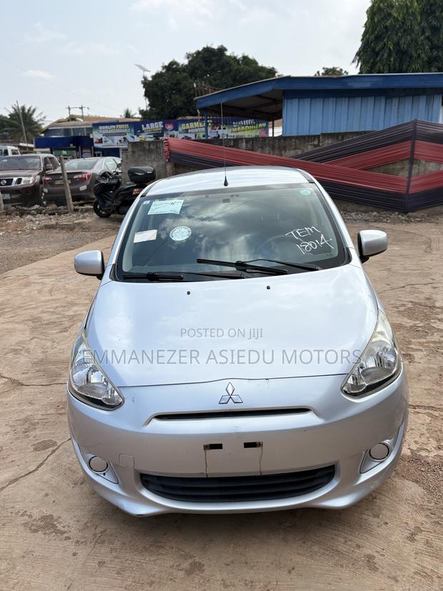Mitsubishi Mirage 2012 Silver
