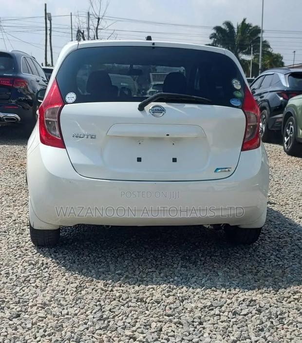 Nissan Note 2013 White