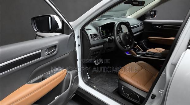 New Renault Koleos 2025 White
