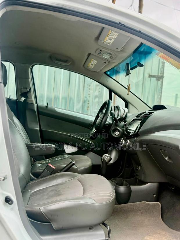 Chevrolet Spark 2014 White