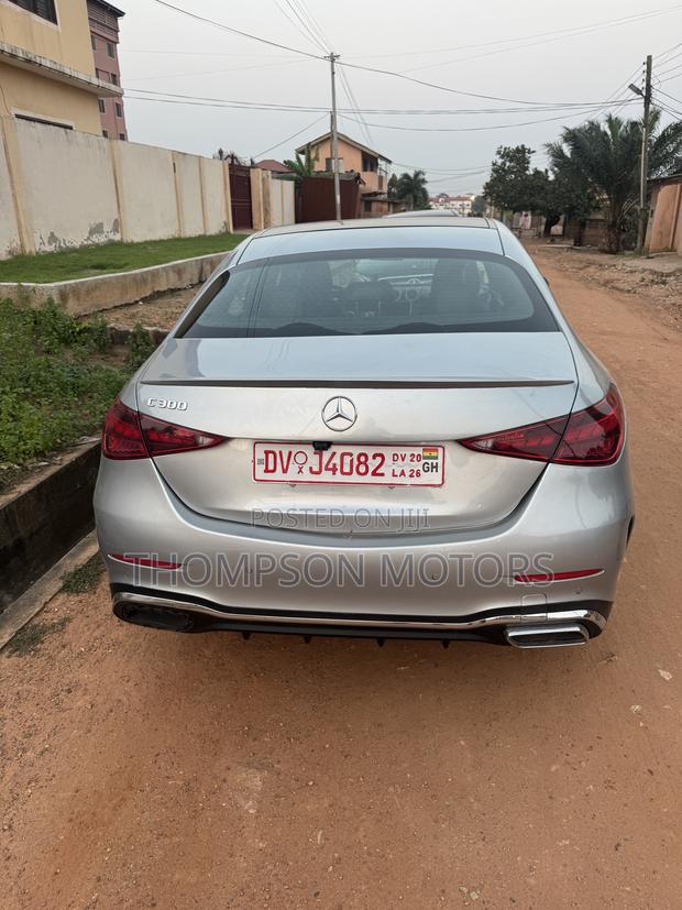 Mercedes-Benz C300 2022 Silver