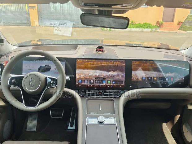 New AITO M9 100kWh EV AWD 2025 Black