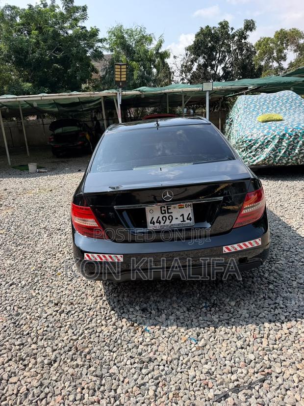 Mercedes-Benz C250 2014 Black