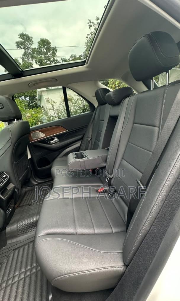 Mercedes-Benz GLE-Class GLE 350 2025 White