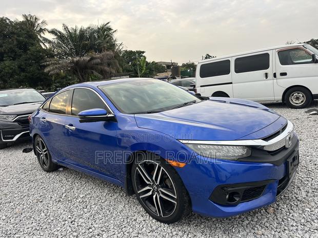 Honda Civic 2017 Blue