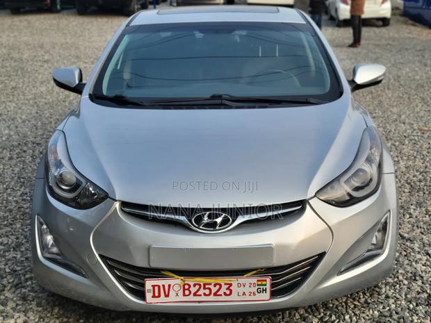 Hyundai Elantra 2015 Silver