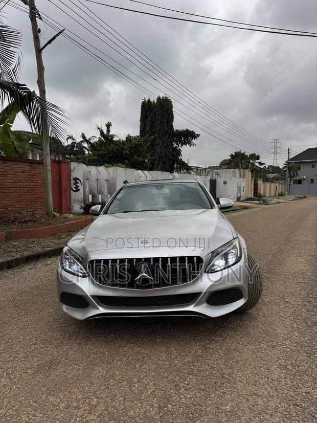 Mercedes-Benz C300 2015 Silver