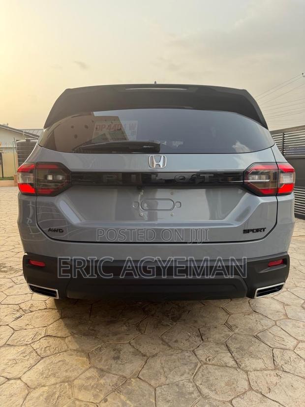 Honda Pilot 2025 Gray