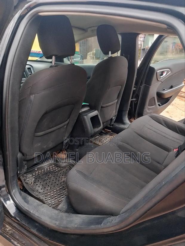 Chrysler 200 2015 Black