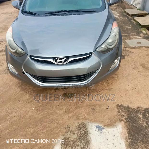Hyundai Elantra 2012 Silver