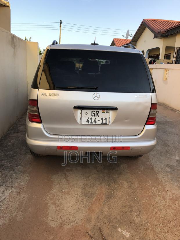 Mercedes-Benz M Class ML 320 2001 Silver
