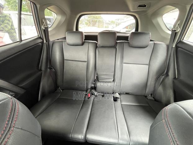 Toyota RAV4 Adventure 2019 Gray