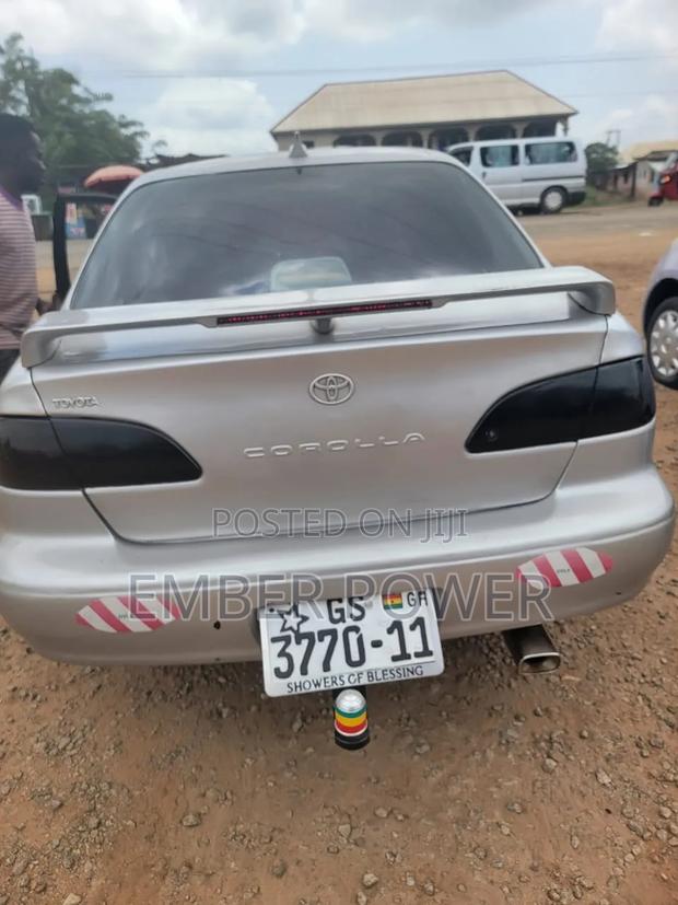 Toyota Corolla 2004 Silver
