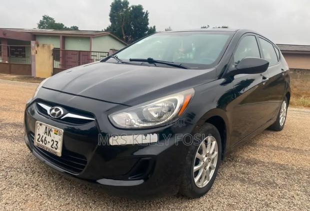 Hyundai Accent 2013 Black