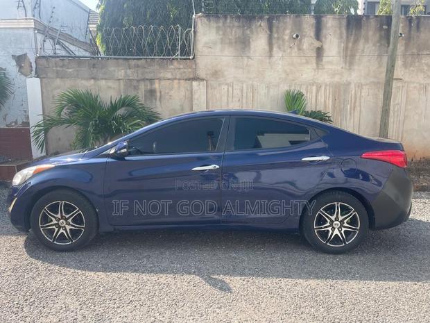 Hyundai Elantra 2013 Blue
