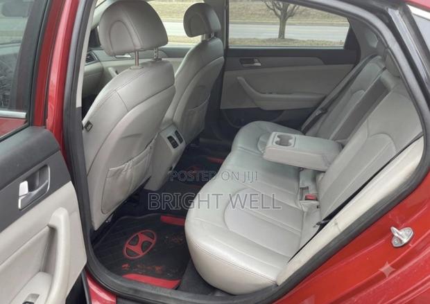 Hyundai Sonata Limited 2.0T 4dr Sedan (2.0L 4cyl Turbo 6A) 2015 Red