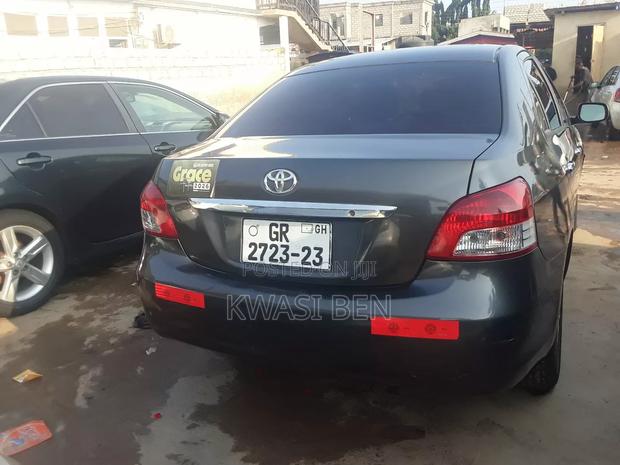 Toyota Belta 2012 Gray