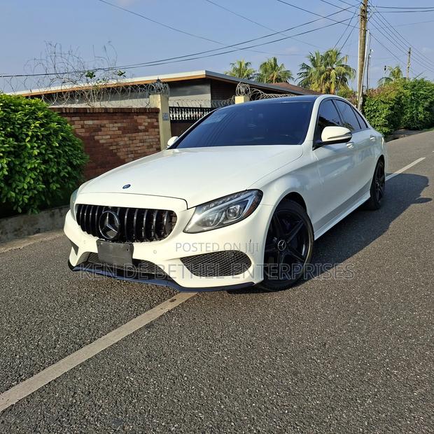 Mercedes-Benz C300 2017 White