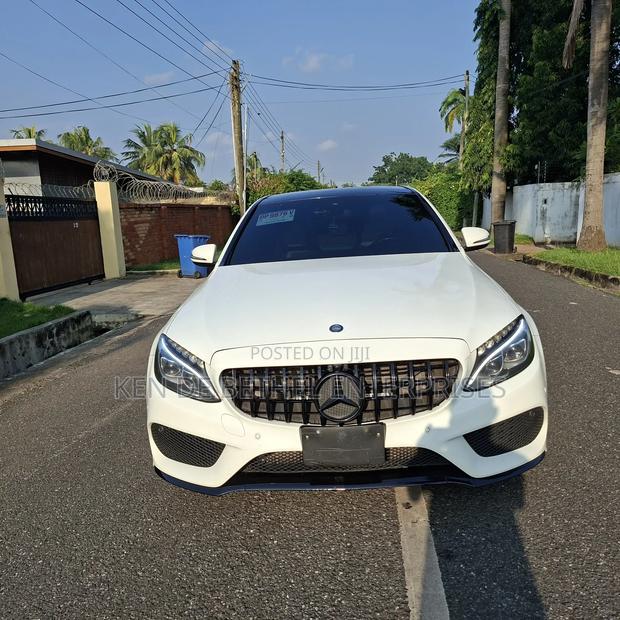 Mercedes-Benz C300 2017 White