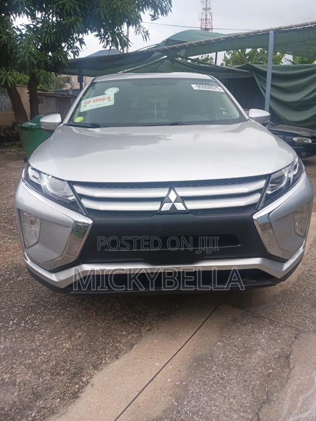 Mitsubishi Eclipse 2019 Gray