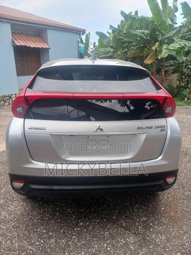 Mitsubishi Eclipse 2019 Gray