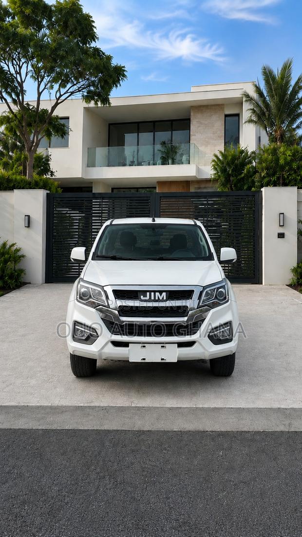 Isuzu D-MAX 2022 White