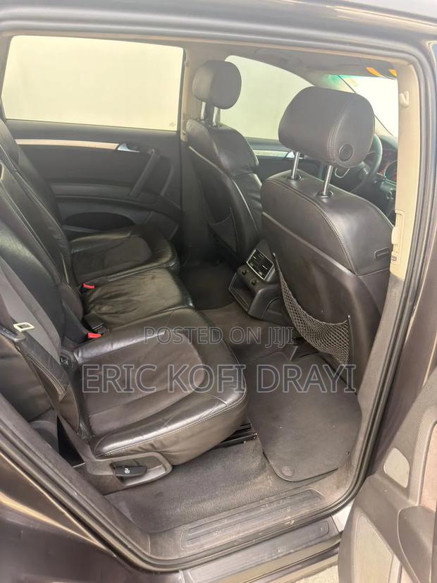 Audi Q7 2009 Gray
