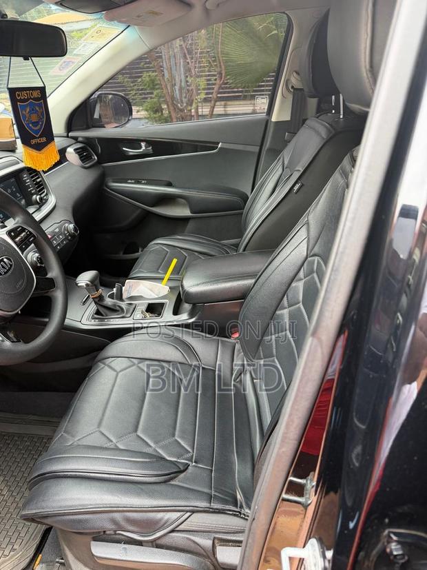 Kia Sorento 2019 Black