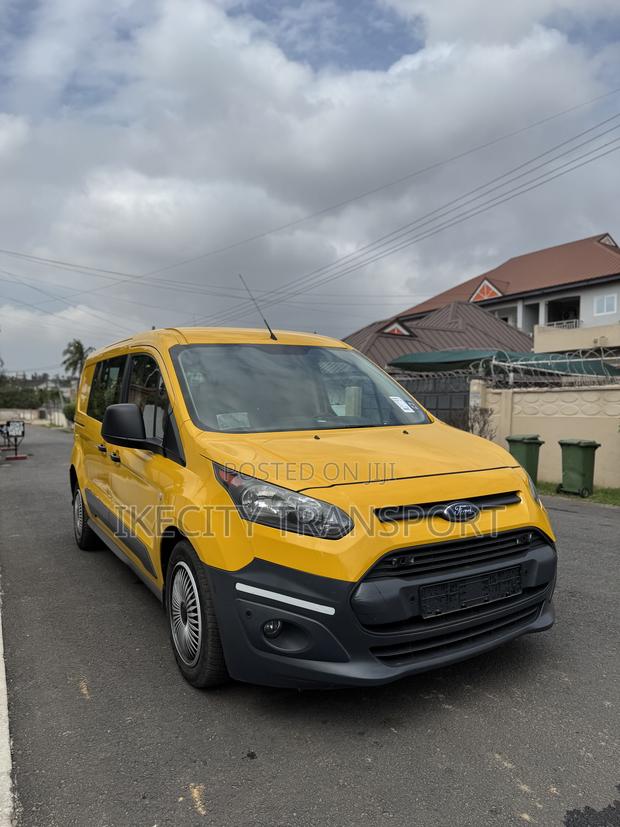 Ford Transit Crew Van 2023 Yellow